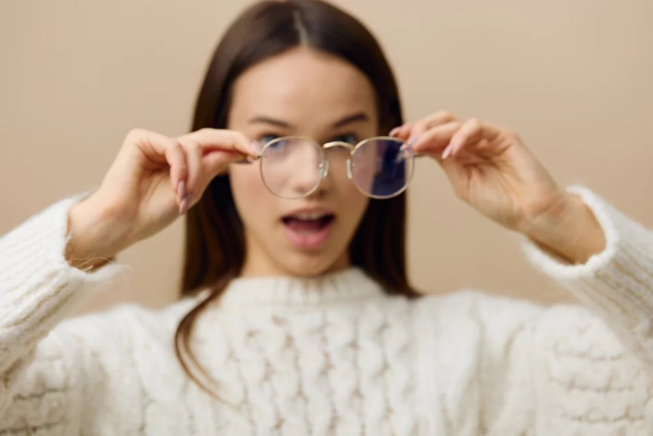Kedy naozaj potrebujete dioptrické okuliare? - Optik Morvay Kedy naozaj potrebujete dioptrické okuliare? - Optik Morvay